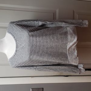 Maurices Gray Striped Crew Neck Sweater